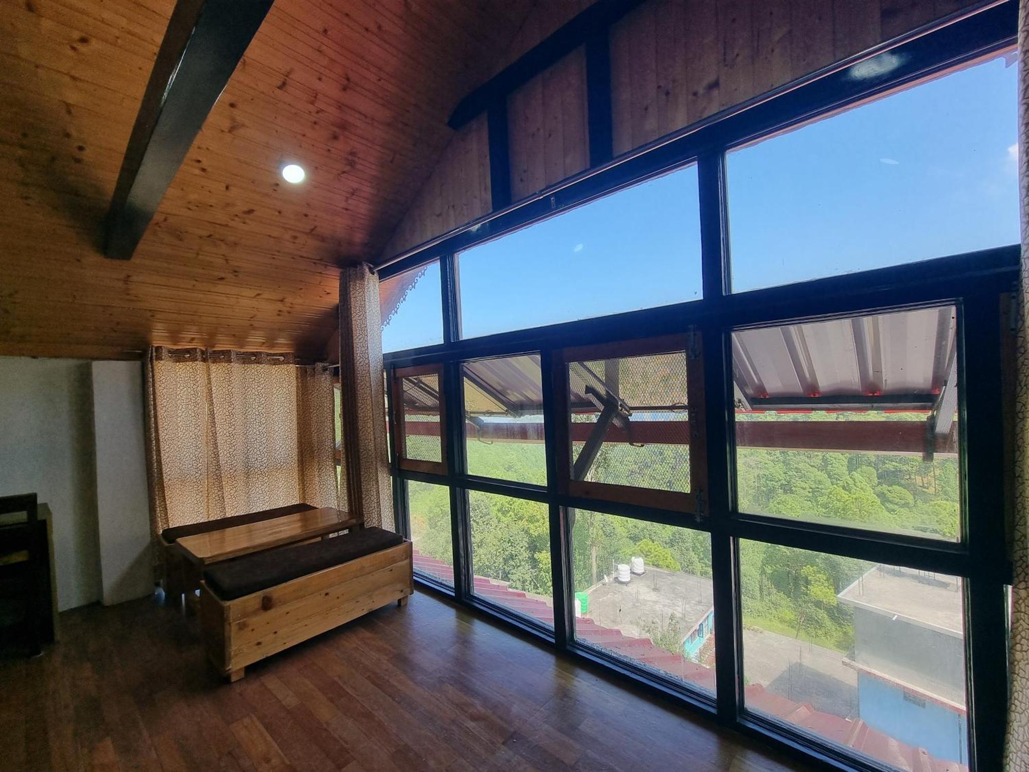 Baikunth Homes Dalhousie Exterior photo