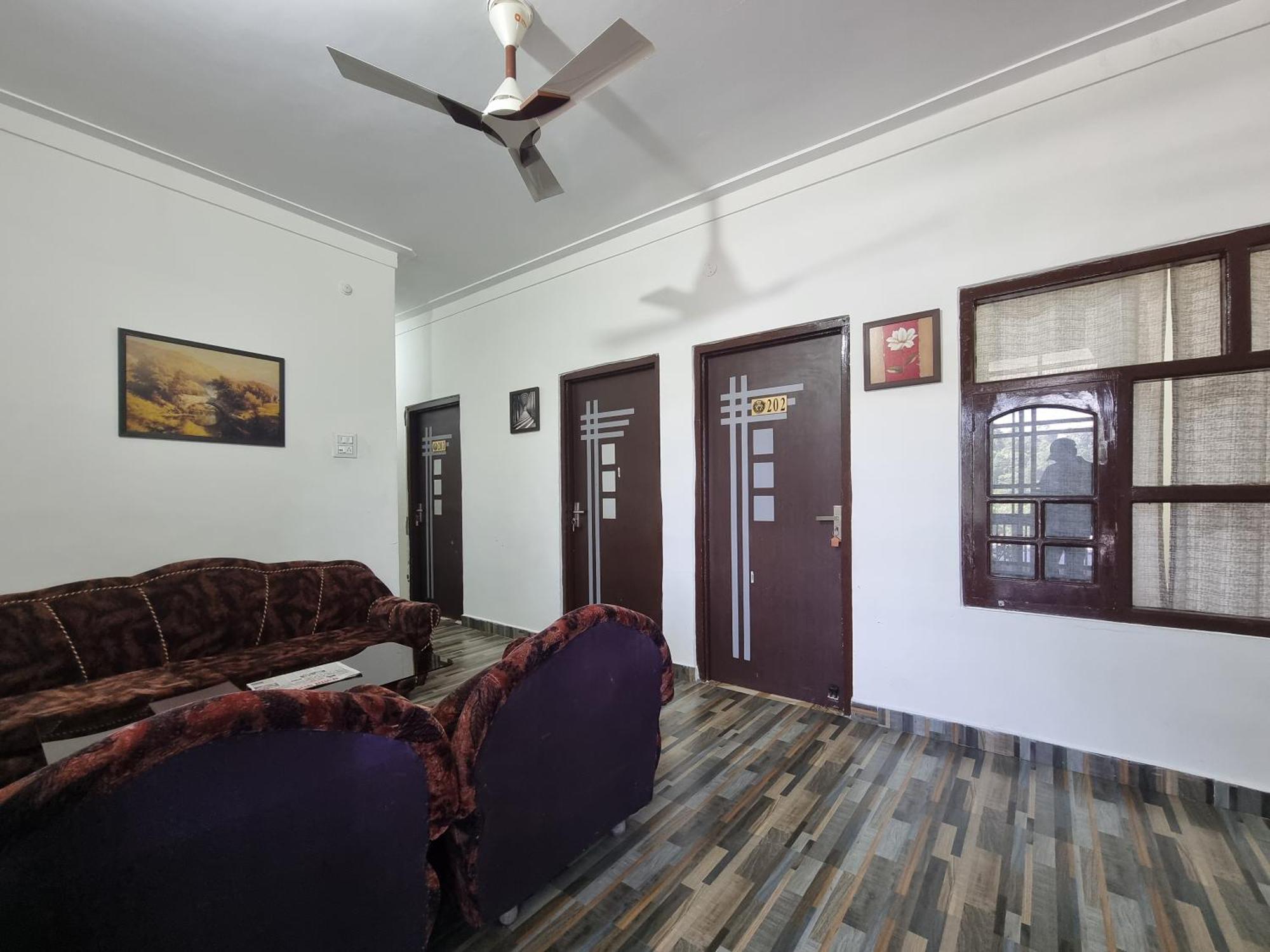 Baikunth Homes Dalhousie Exterior photo